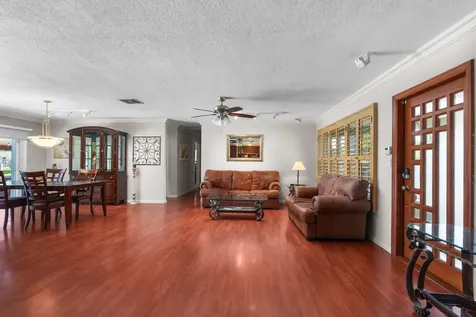 101 SE 14th Street Pompano Beach FL 33060