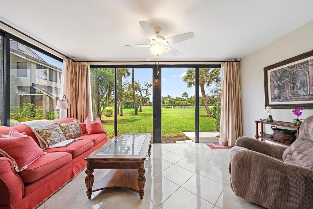 803 Clubhouse Circle Jupiter FL 33477