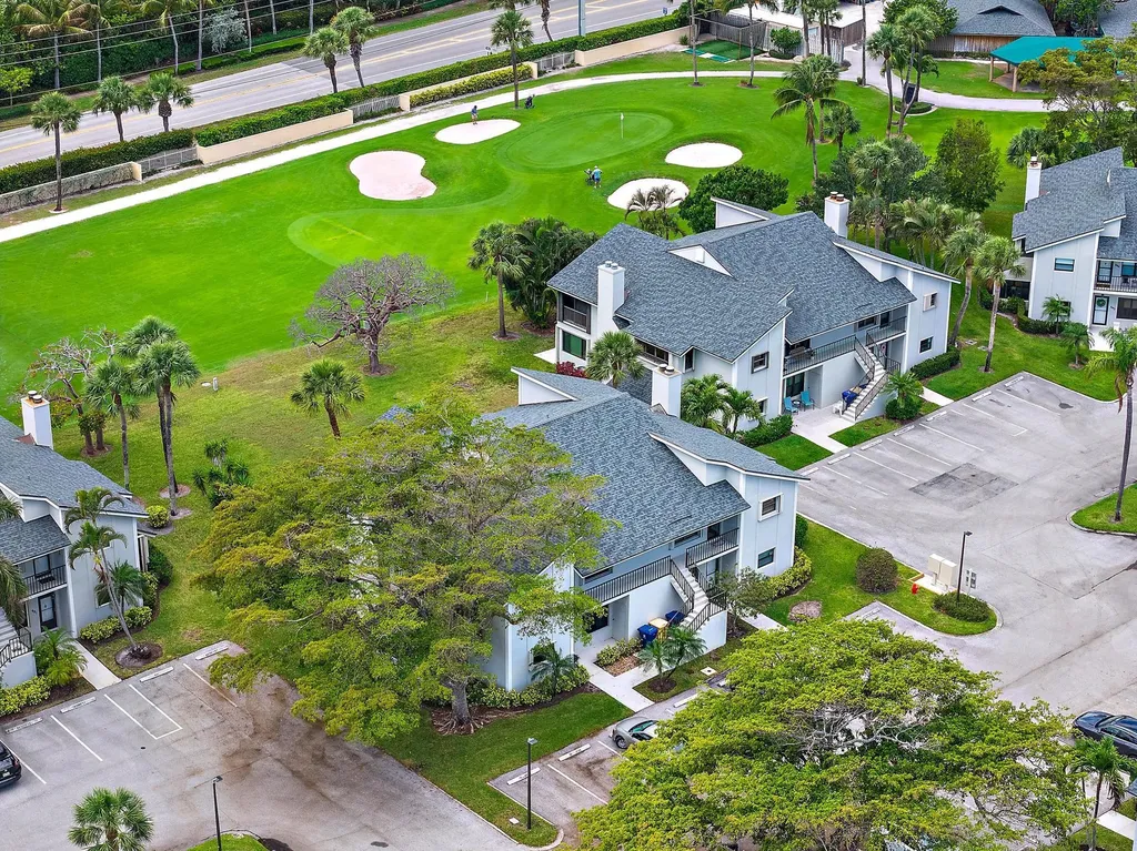 803 Clubhouse Circle Jupiter FL 33477