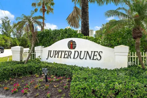 803 Clubhouse Circle Jupiter FL 33477