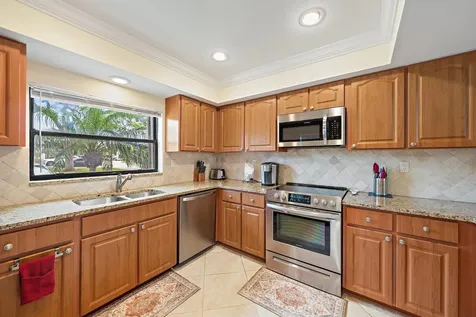 803 Clubhouse Circle Jupiter FL 33477