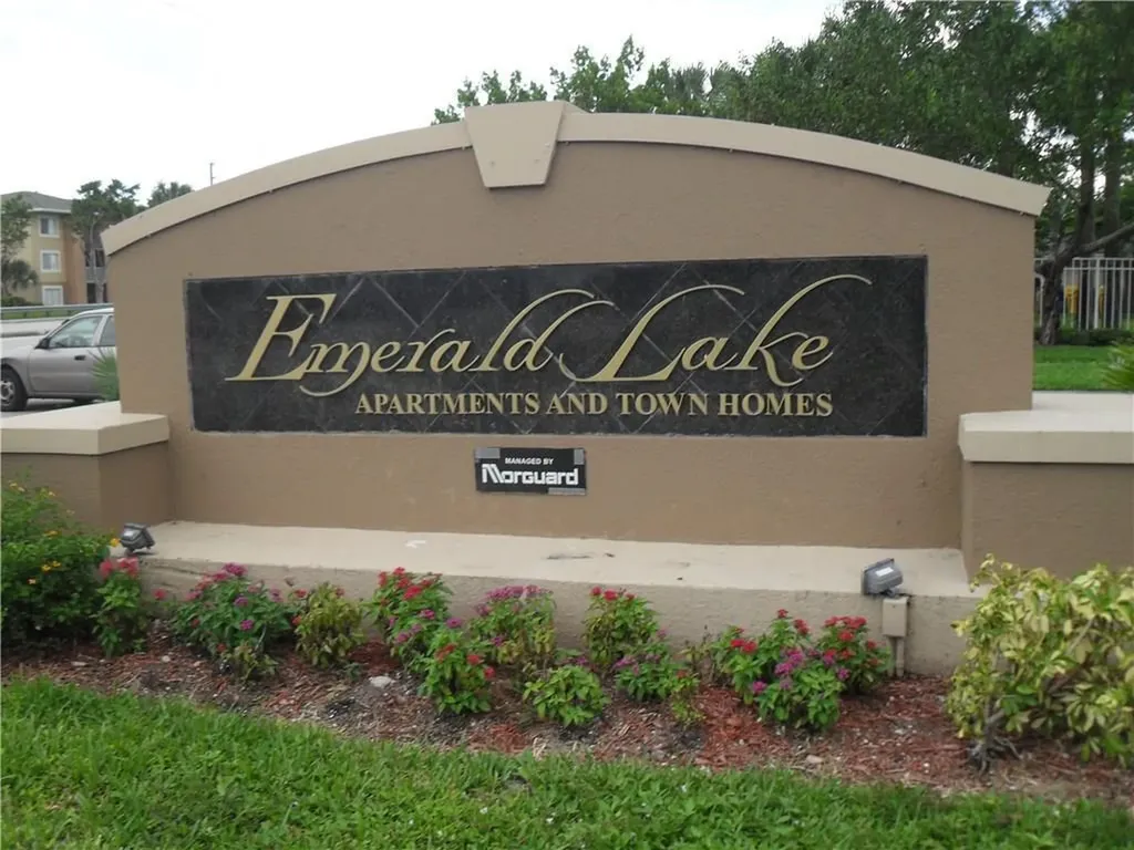 4234 Emerald Vista Lake Worth Beach FL 33461