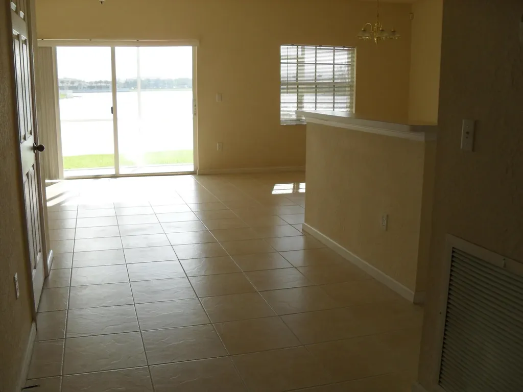 4234 Emerald Vista Lake Worth Beach FL 33461
