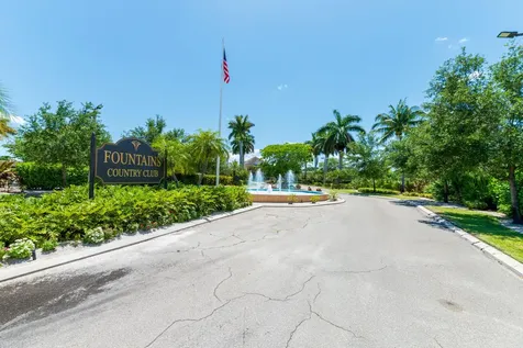 5142 Fountains Drive S Lake Worth FL 33467