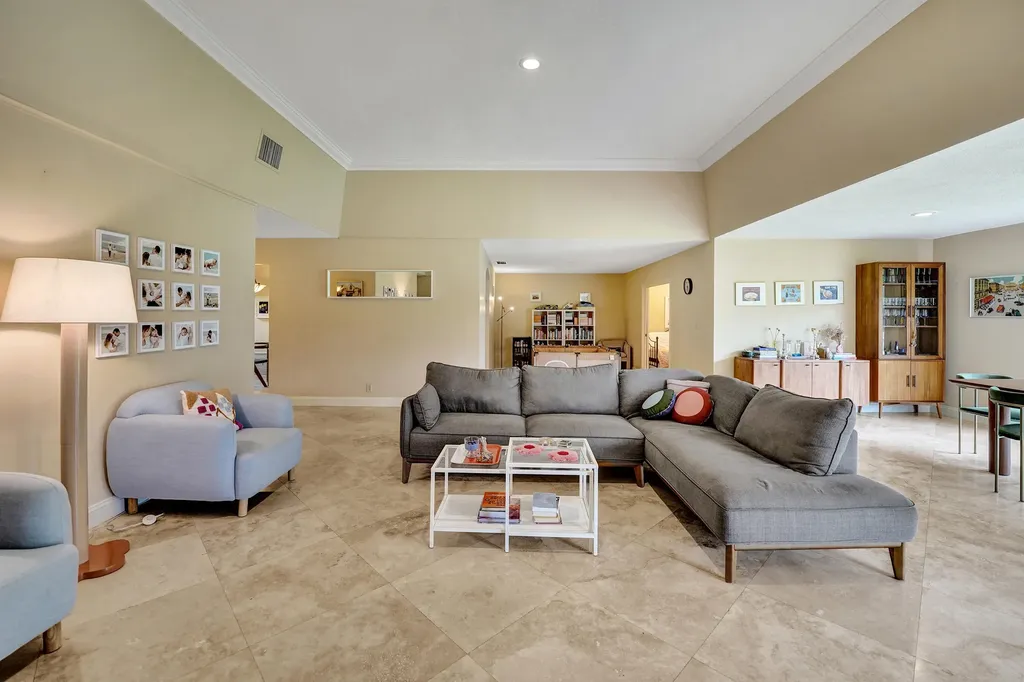 3501 Keyser Avenue Hollywood FL 33021