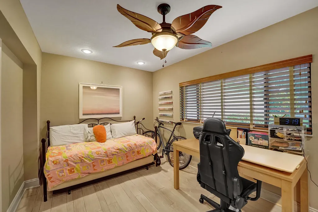 3501 Keyser Avenue Hollywood FL 33021