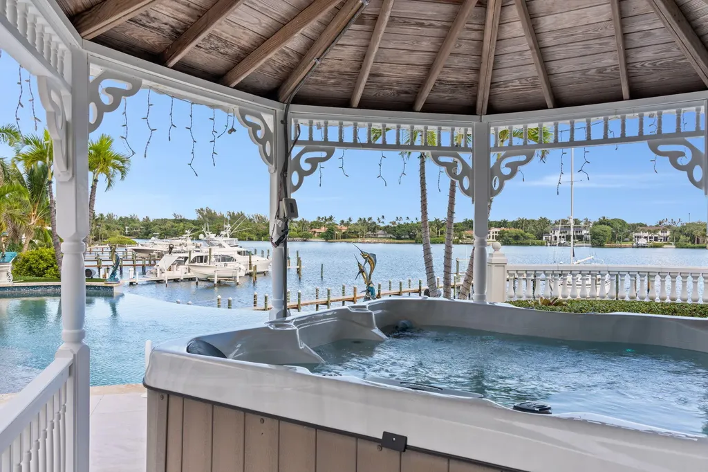 17667 SE Federal Highway Jupiter FL 33469