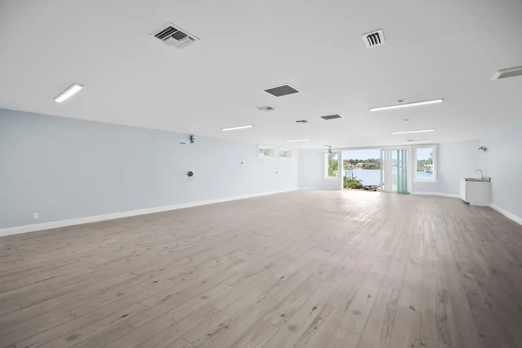 17667 SE Federal Highway Jupiter FL 33469