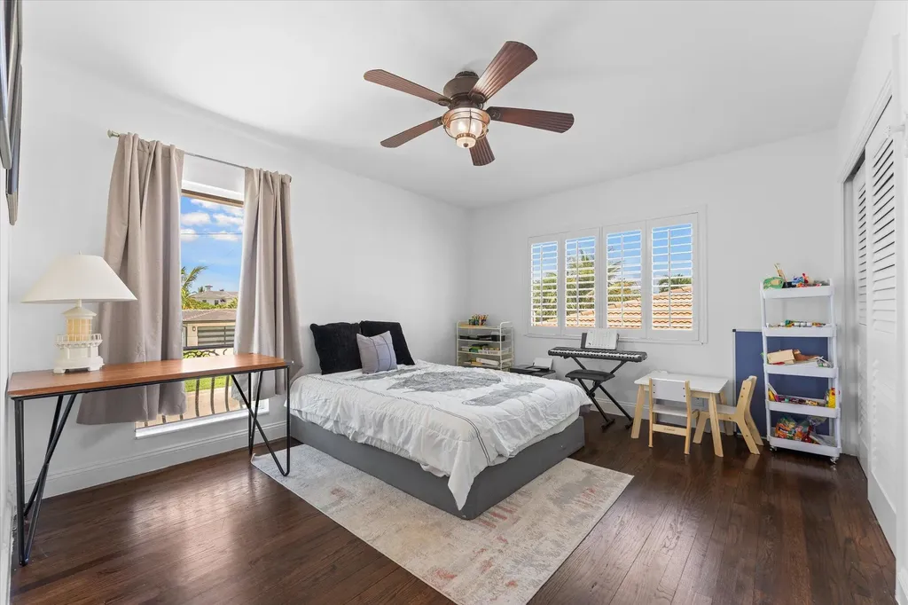 2948 NE 35th Court Lighthouse Point FL 33064