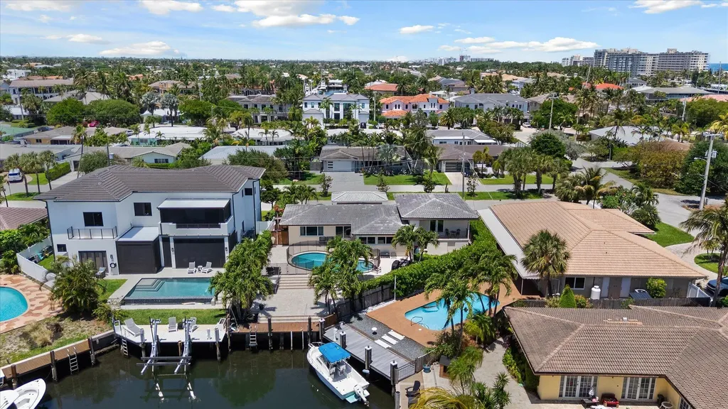 2948 NE 35th Court Lighthouse Point FL 33064