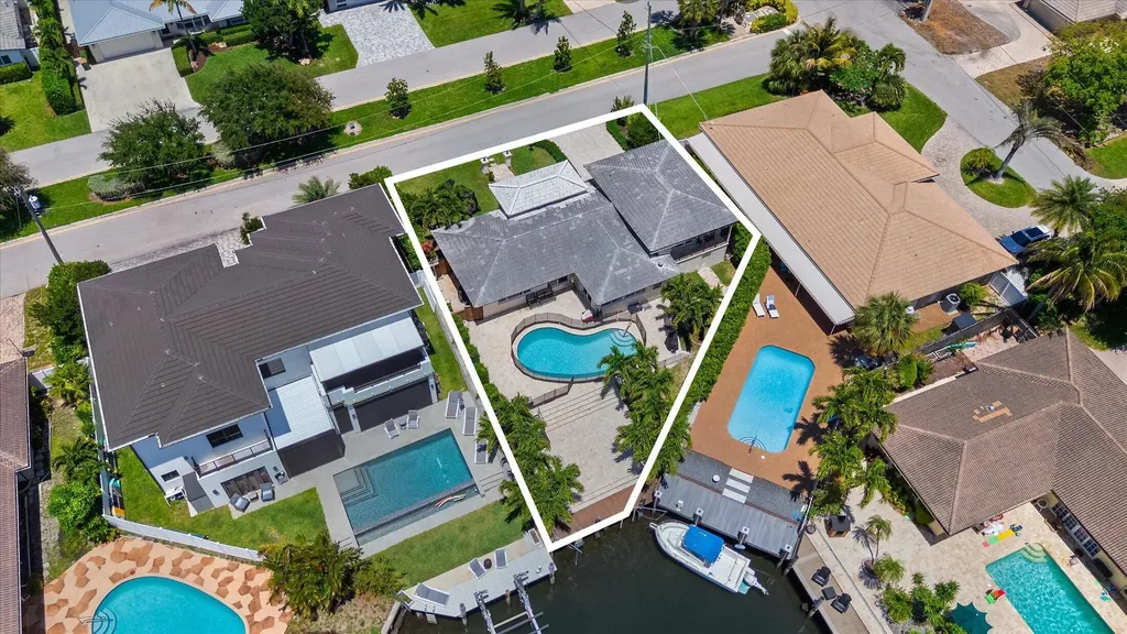 2948 NE 35th Court Lighthouse Point FL 33064