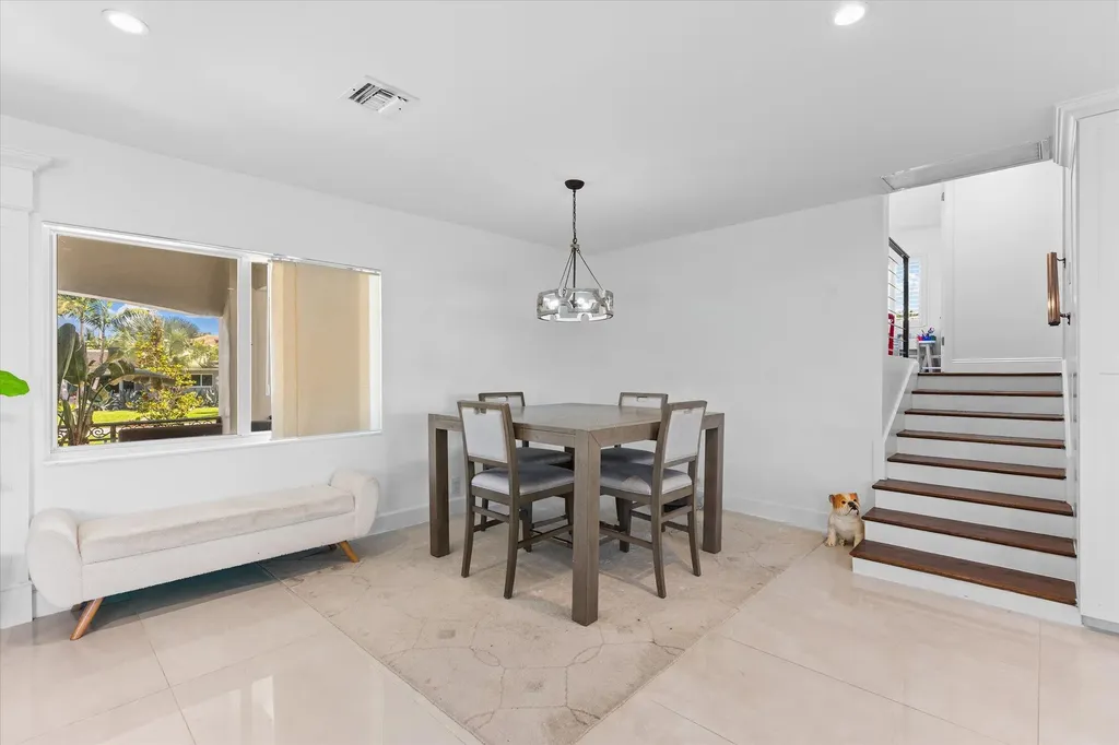 2948 NE 35th Court Lighthouse Point FL 33064