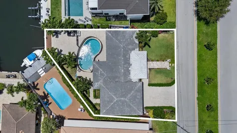 2948 NE 35th Court Lighthouse Point FL 33064