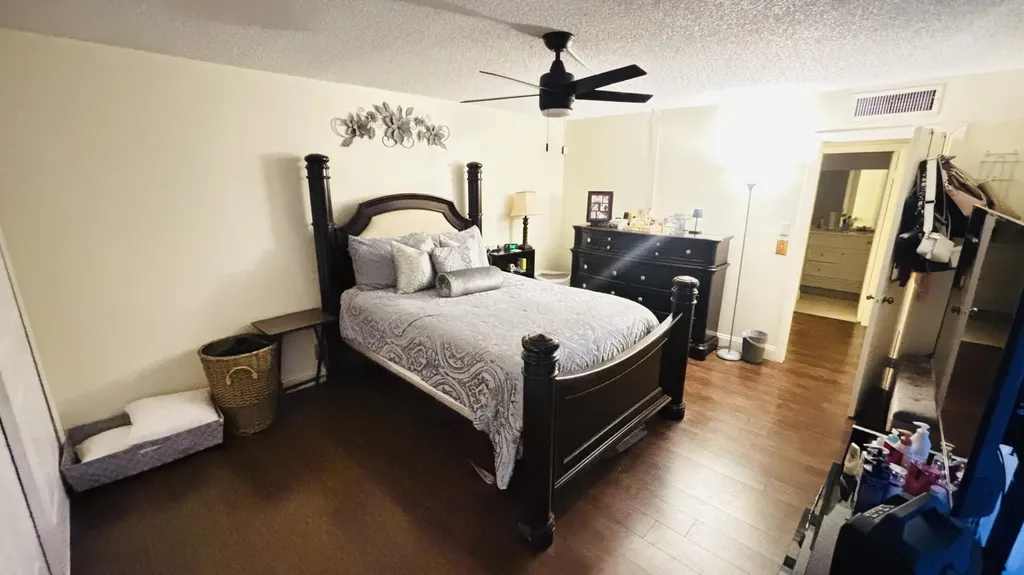 245 Woodland Road Palm Springs FL 33461