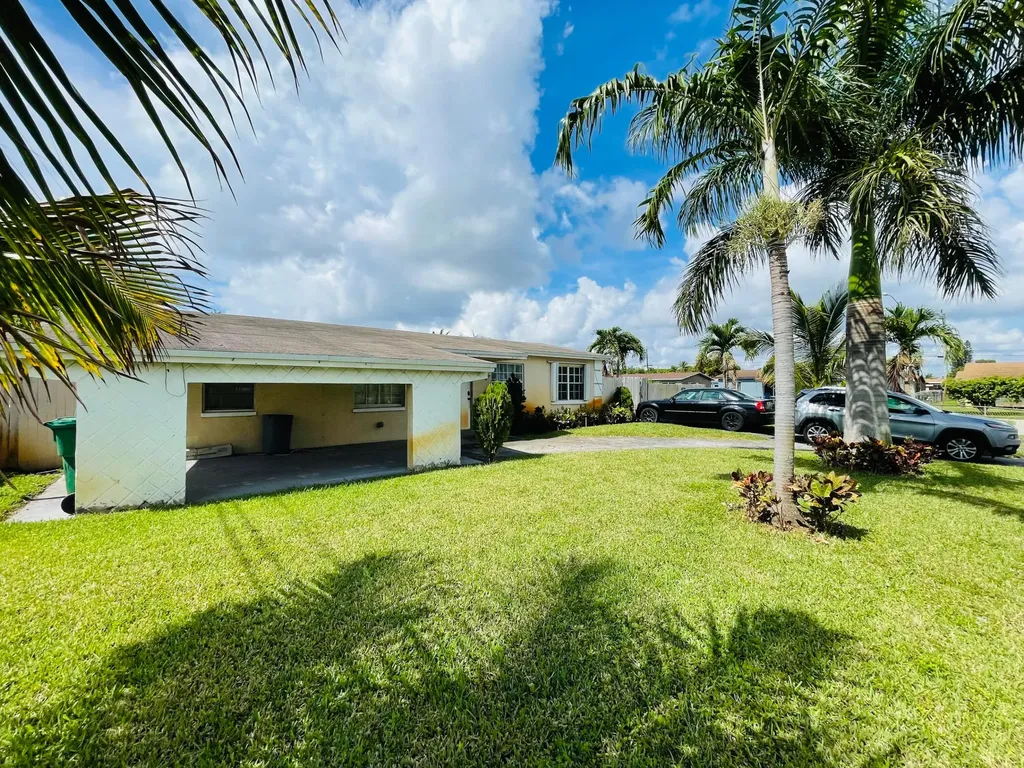 3480 NW 18th Street Lauderhill FL 33311