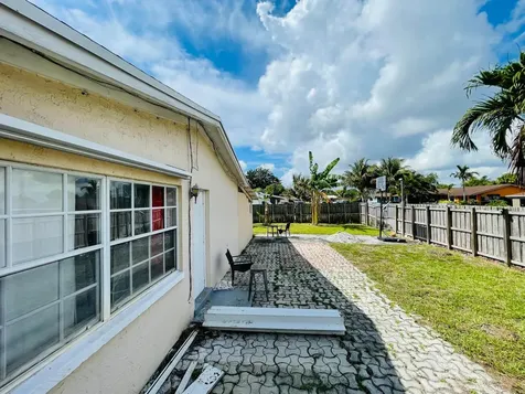 3480 NW 18th Street Lauderhill FL 33311
