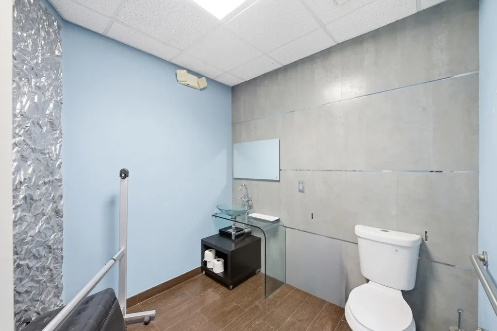 4650 Coral Ridge Drive Coral Springs FL 33076
