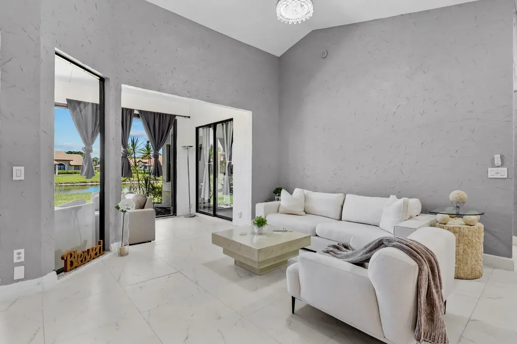 8180 Bellwort Place Boynton Beach FL 33472