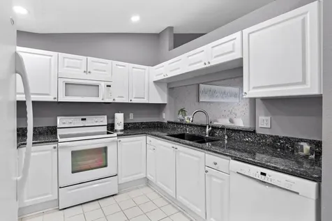 8180 Bellwort Place Boynton Beach FL 33472