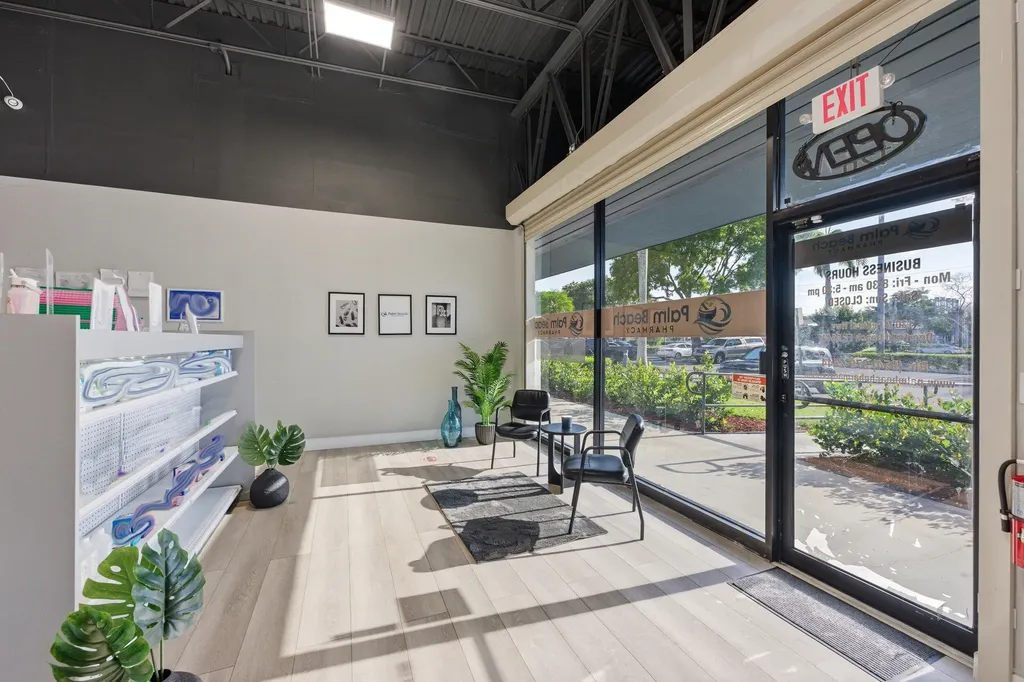 120 N Federal Highway Deerfield Beach FL 33441