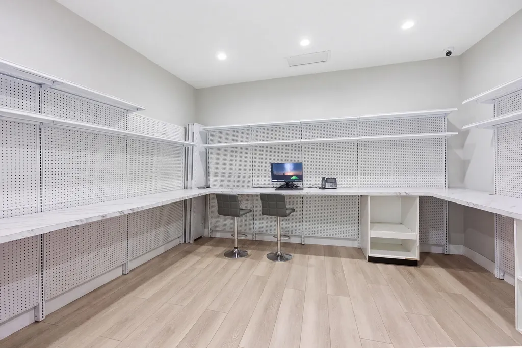 120 N Federal Highway Deerfield Beach FL 33441