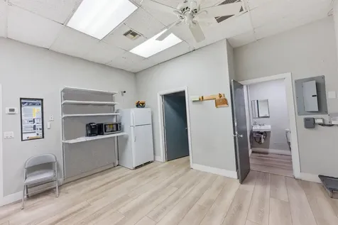 120 N Federal Highway Deerfield Beach FL 33441