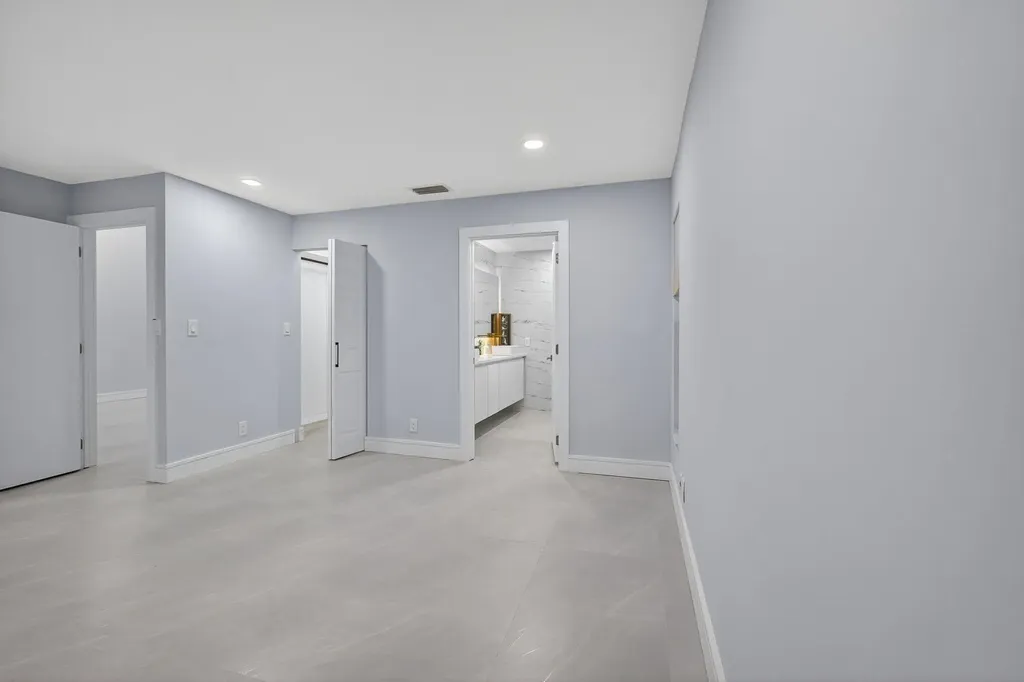 10924 Roebelini Palm Court Boynton Beach FL 33437
