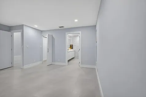 10924 Roebelini Palm Court Boynton Beach FL 33437