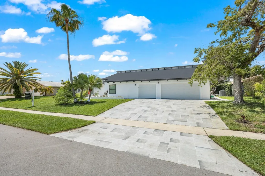 6031 NW 4th Avenue Boca Raton FL 33487