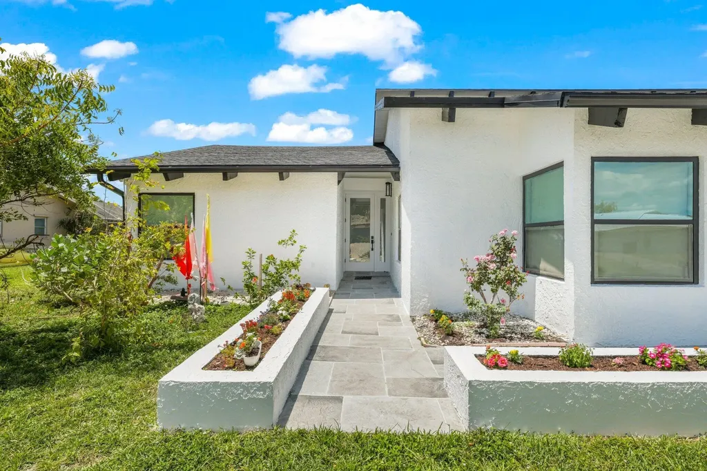 6031 NW 4th Avenue Boca Raton FL 33487