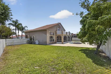 6263 Shadow Tree Lane Lake Worth FL 33463
