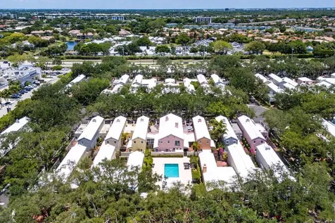 5955 Michaux Street Boca Raton FL 33433