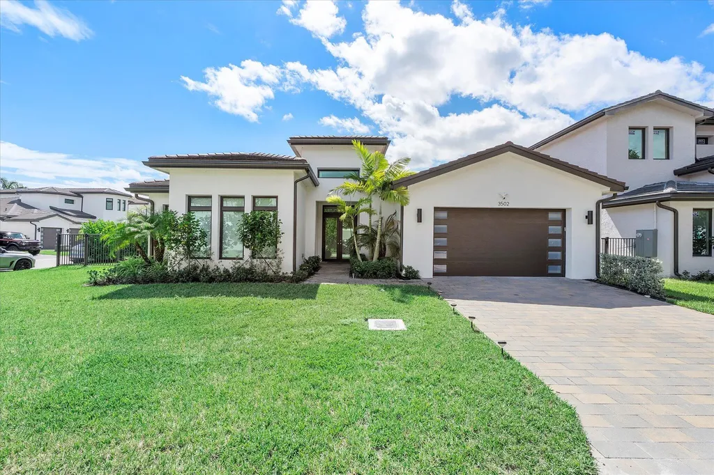 3502 Ashwood Circle Fort Lauderdale FL 33312