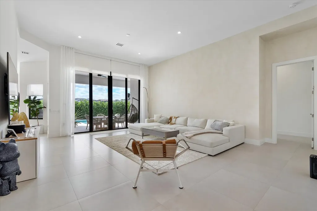 3502 Ashwood Circle Fort Lauderdale FL 33312