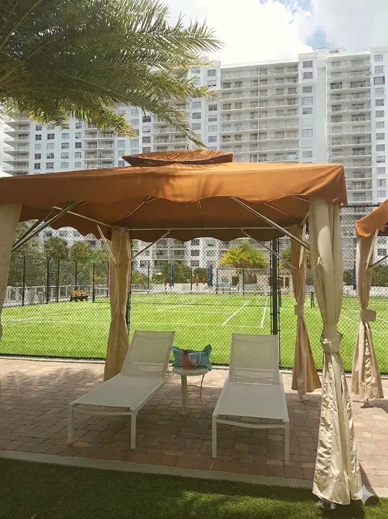 2801 NE 183rd Street Aventura FL 33160
