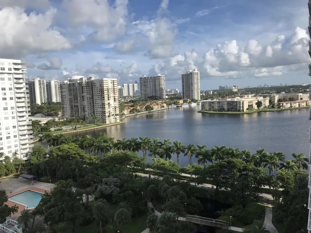 2801 NE 183rd Street Aventura FL 33160