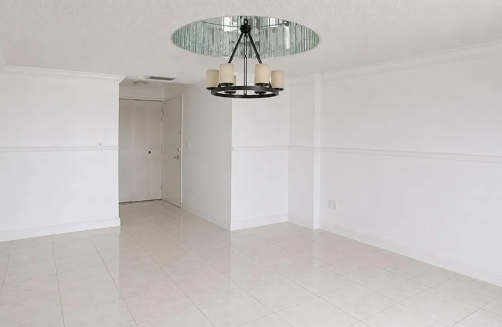 2801 NE 183rd Street Aventura FL 33160