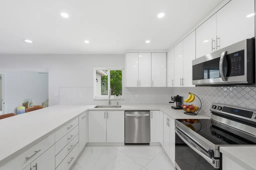 10234 Sleepy Brook Way Boca Raton FL 33428