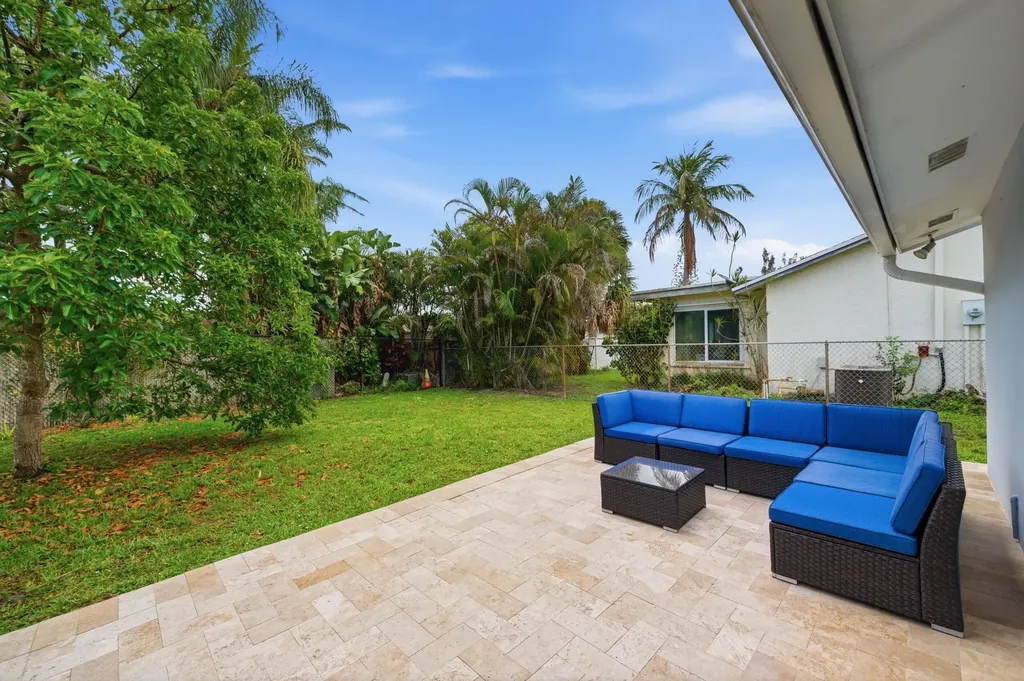 10234 Sleepy Brook Way Boca Raton FL 33428