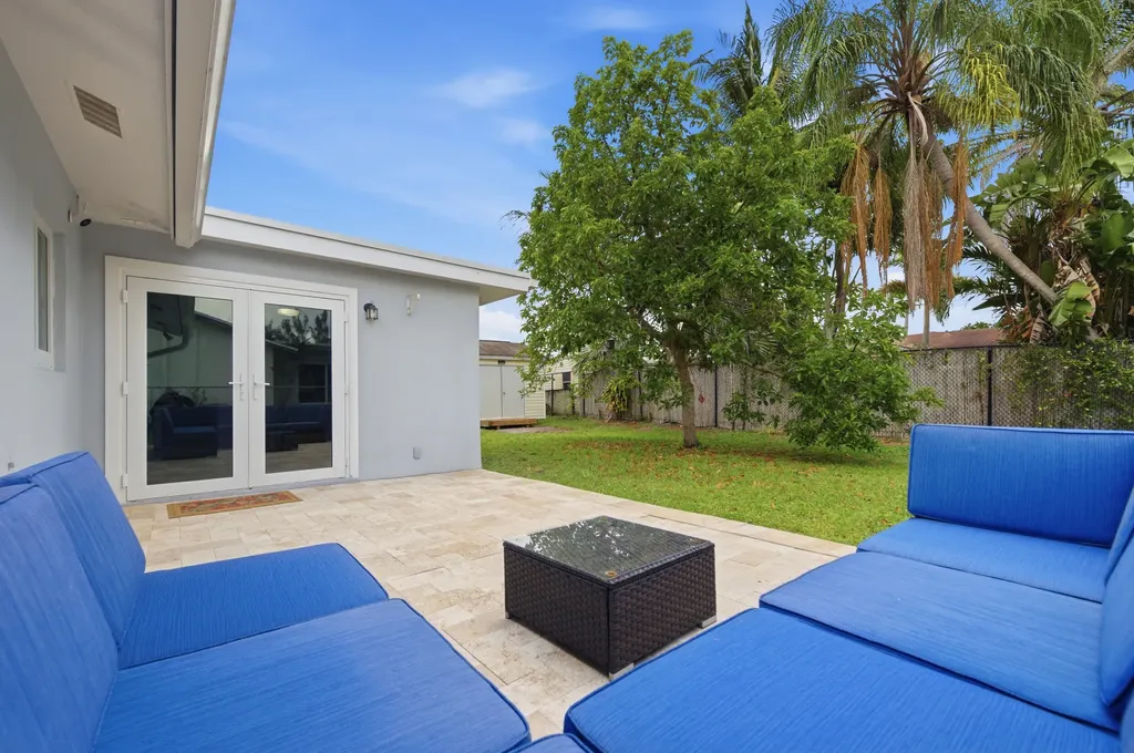 10234 Sleepy Brook Way Boca Raton FL 33428