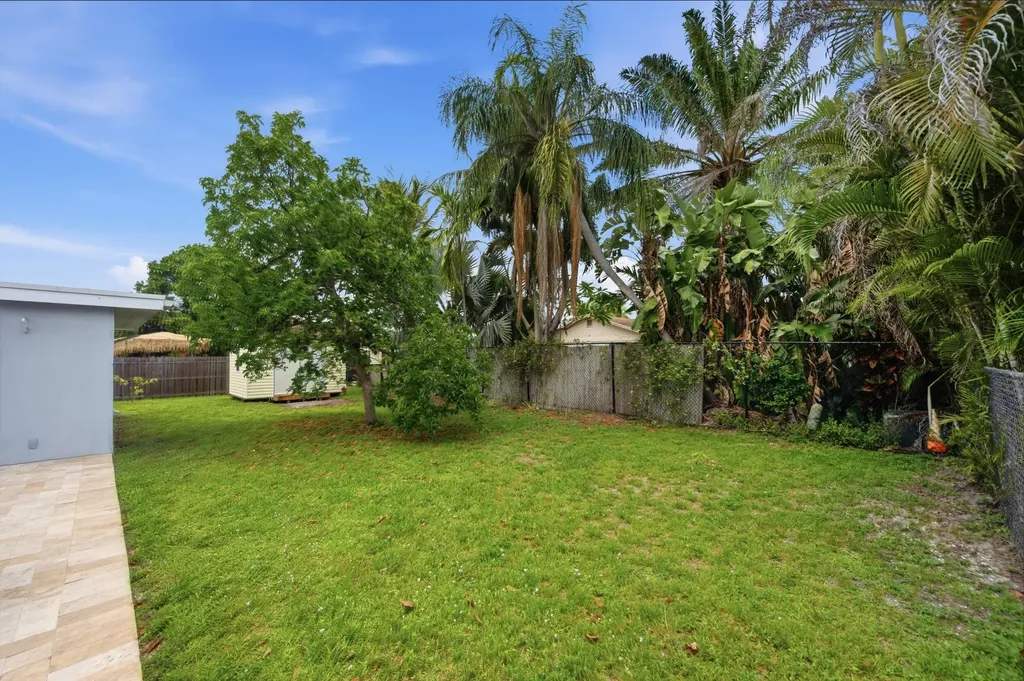 10234 Sleepy Brook Way Boca Raton FL 33428