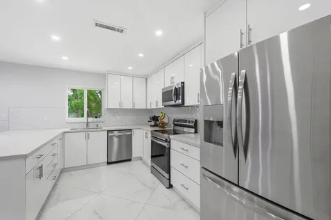 10234 Sleepy Brook Way Boca Raton FL 33428