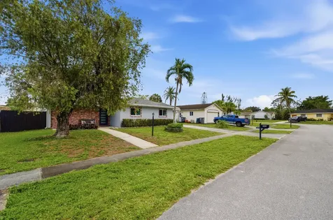 10234 Sleepy Brook Way Boca Raton FL 33428