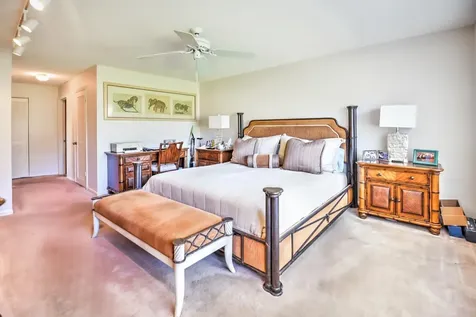 28 W Stratford Lane Boynton Beach FL 33436