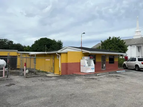 2393 N Military Trail West Palm Beach FL 33409