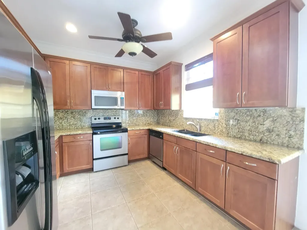 142 Ennis Lane Jupiter FL 33458