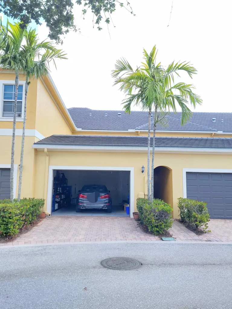 142 Ennis Lane Jupiter FL 33458