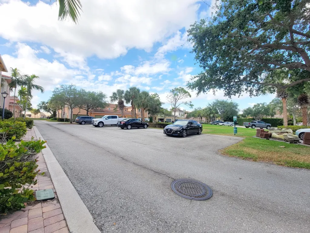 142 Ennis Lane Jupiter FL 33458