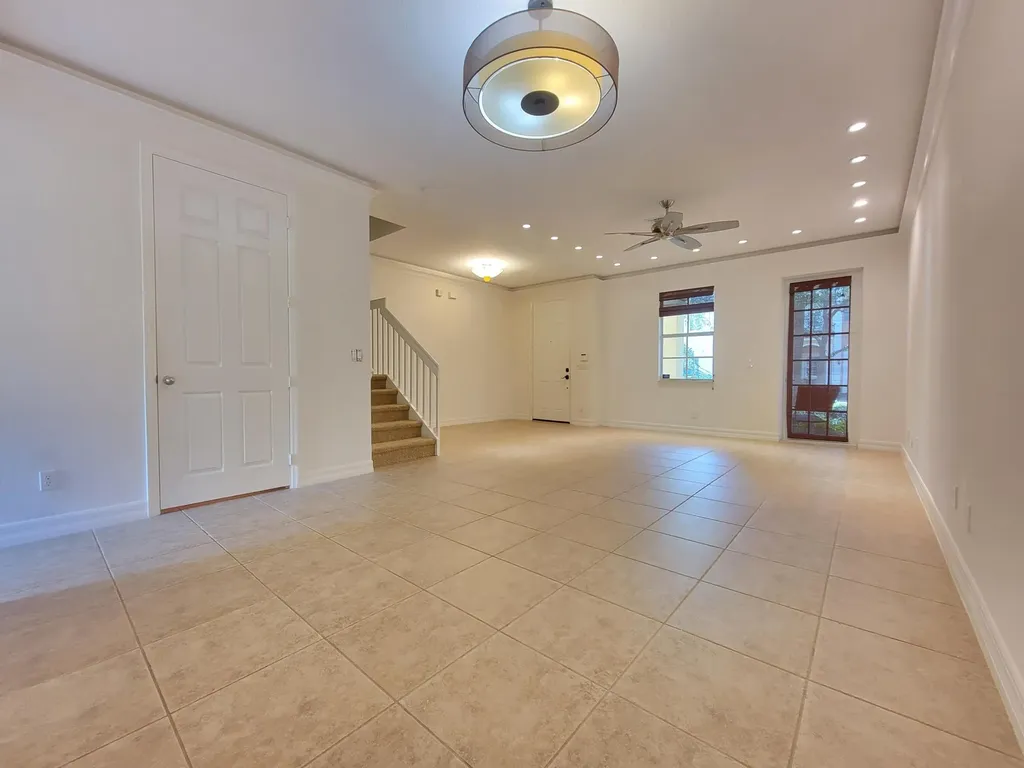 142 Ennis Lane Jupiter FL 33458