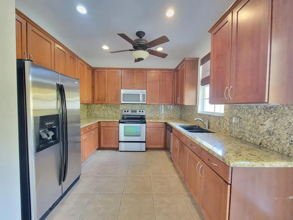 142 Ennis Lane Jupiter FL 33458
